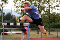 Hürden und Weitsprungtraining