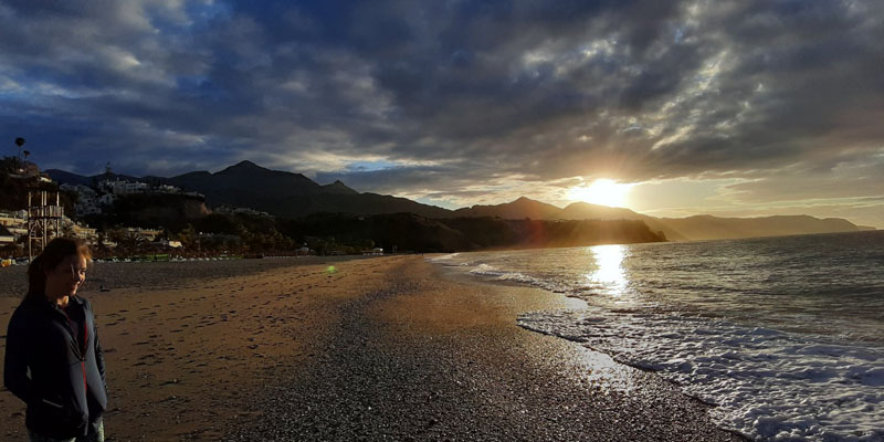 19_04_24_Nerja_Strand_morgens