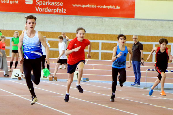 20_03_08_Hallenpokal_60m