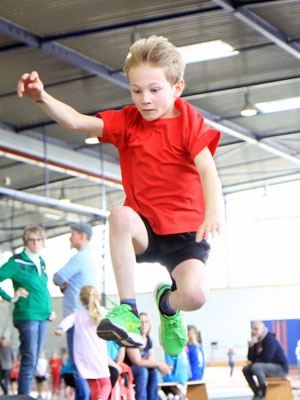 20_03_08_Hallenpokal_Weit3